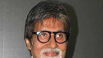 Mumbai University Honours Amitabh Bachchan.