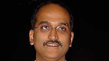 Rohan Sippy to be in front of the camera in 'Nautanki Saala !'.