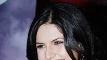 Sajid Khan Signs Zarine Khan for Housefull 2