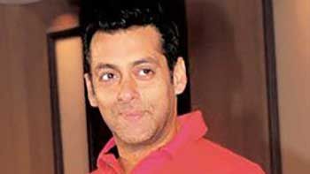 Salman To Do Elder Brother Role in Barjatya's Next Movie
