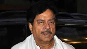 Shatrughan Sinha Admitted To Mumbai Hospital Following Respiratory Problem
