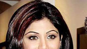Shilpa Shetty- A Happy Mom
