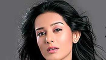 Size Zero is not a Mantra for Amrita Rao