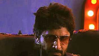 12 wigs ordered for Arshad Warsi's look in 'The Legend of Michael Mishra'