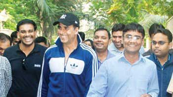 Akshay Kumar\'s impressive training acts for real cops