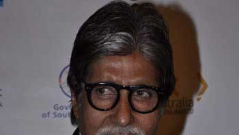 Amitabh Bachchan to play 102-years old man in Umesh Shukla\'s next!