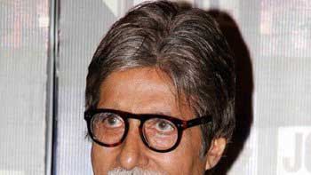 Amitabh Bachchan to play himself in 'Ghumketu'