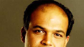 Ashutosh Gowariker\'s TV series \'Everest\' to be based on mountaineering