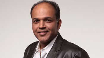 Ashutosh Gowariker to come up with TV show called \'Everest\'