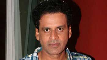 Manoj Bajpai to star in Hindi version of \'Traffic\'