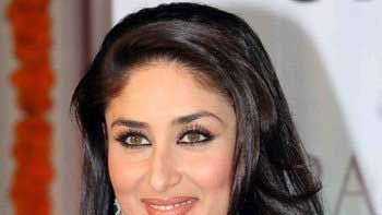 Kareena Kapoor is now Kareena Kapoor Khan officially!