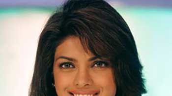 Priyanka Chopra to turn club Dancer in \'Gunday\'