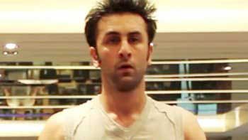 Ranbir Kapoor\'s new avatar in \'Bombay Velvet\'