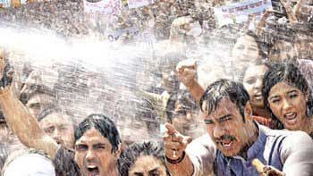 \'Satyagraha\' to sing Gandhiji\'s favorite bhajan