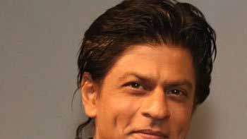 Shah Rukh Khan resumes work for \'Happy New Year\'