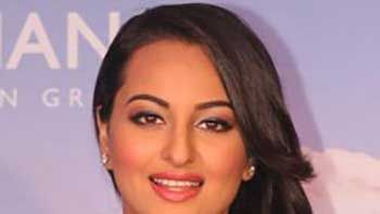 Sonakshi Sinhaxxx Video - Shobha Kapoor finds Vyjayantimala in Sonakshi Sinha