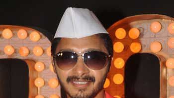 Shreyas Talpade grooves in item song in Marathi film 'Poshter Boyz'