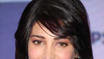 Shruti Haasan advised bed rest due to appendicitis surgery