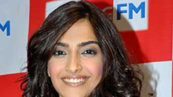 Sonam Kapoor campaigns for Water Retention