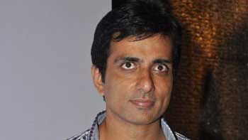 Sonu Sood to dub for a Hollywood movie