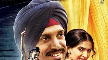 Special screening of \'Bhaag Milkha Bhaag\' for army personnel