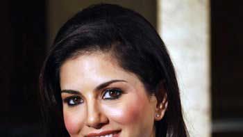 Sunny Leone to turn host for MTV Splitsvilla Season 7