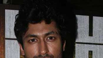Vidyut says being vegetarian helps in martial arts