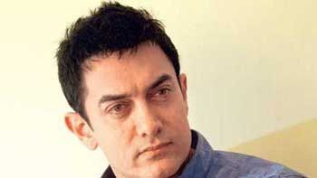 Aamir Khan uses Marathi as his code language!