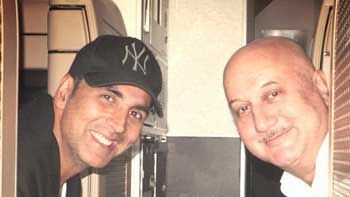 Akshay Kumar puts 'Baby' on halt for his baby's birthday