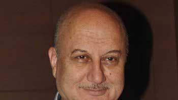 Anupam Kher expressed gratitude on completing 10 years of his Acting School