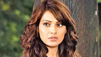 Bipasha Basu Corrected her Vision!