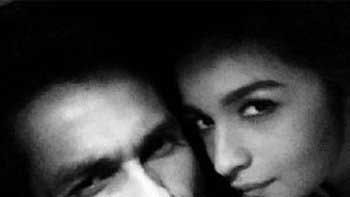 Check Out: Alia Bhatt and Shahid Kapoor\'s Selfie-Obsession