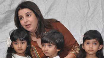 Farah Khan renames herself as 'Judo Mom'