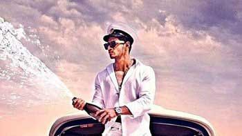 First look of Sooraj Pancholi from 'Hero Remake' is out now!