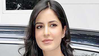 Katrina Kaif Crashes a Car While Shooting for 'Fitoor'
