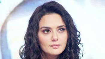 Preity Zinta blows a guy out of cinema hall