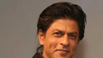 Shah Rukh Khan hits 9 million followers on Twitter