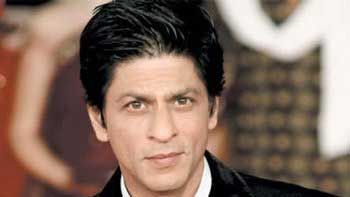 Shah Rukh Khan tops the survey as 'India's Most Popular Father'