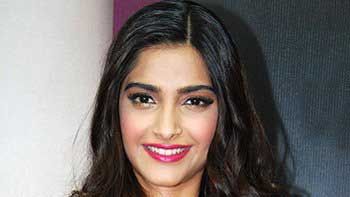 Sonam Kapoor to essay brave girl Neerja, who saved passengers