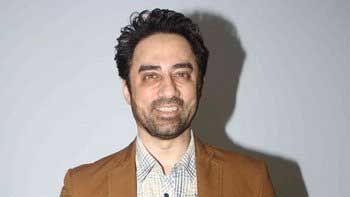 Aamir Khan's brother Faizal Khan to star in 'Chinar-Daastan-e-Ishq' and 'Jheel Jalti Hai'