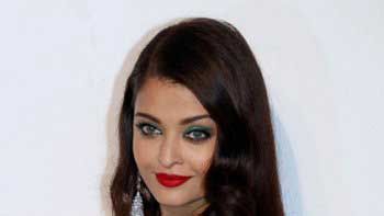Aishwarya Rai Bachchan to perform to medley of her songs at ISL opener