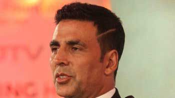 Akshay Kumar donates Rs. 1 crore to Chennai flood relief work
