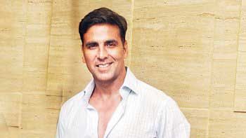 Akshay Opts For Natural Ways Of Working Out!