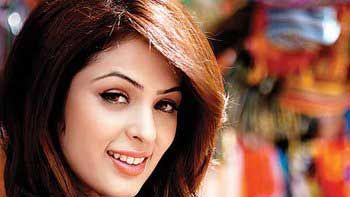 Anjana Sukhani to make her debut in Marathi films