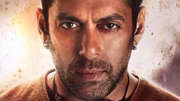 'Bajrangi Bhaijaan': Salman's Complete Look Unveiled!