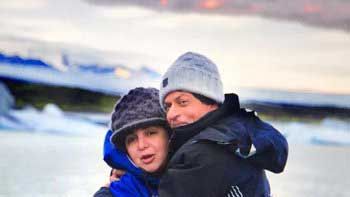 Farah Khan hugs Shah Rukh Khan to beat the cold in Iceland!