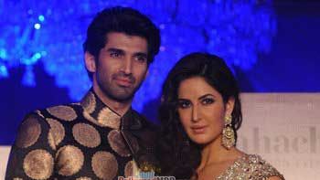 'Fitoor' couple Aditya - Katrina walk the Ramp for Manish Malhotra's show