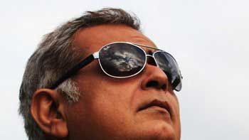 Hansal Mehta to Make Sanjay Gandhi Biopic