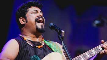 Learn guitar from the Indie musician Raghu Dixit