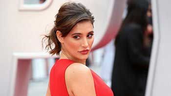 Nargis Fakhri looks stunning at the Premiere of Spy in London